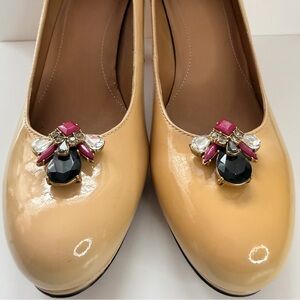 Chic Tan Women's Shoes with Jewel Embellishments